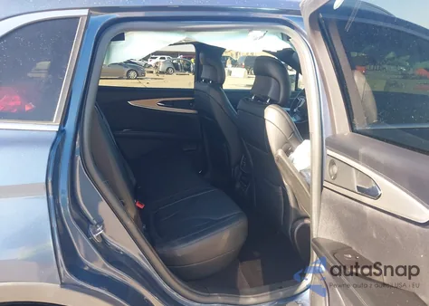 2019 Lincoln Nautilus Reserve z USA, uszkodzony, nr VIN 2LMPJ6L93KBL32864